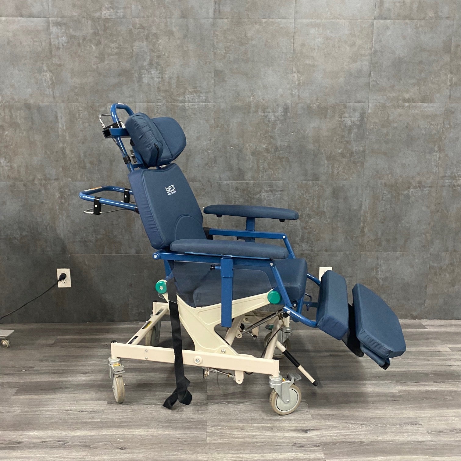 Barton Chair 